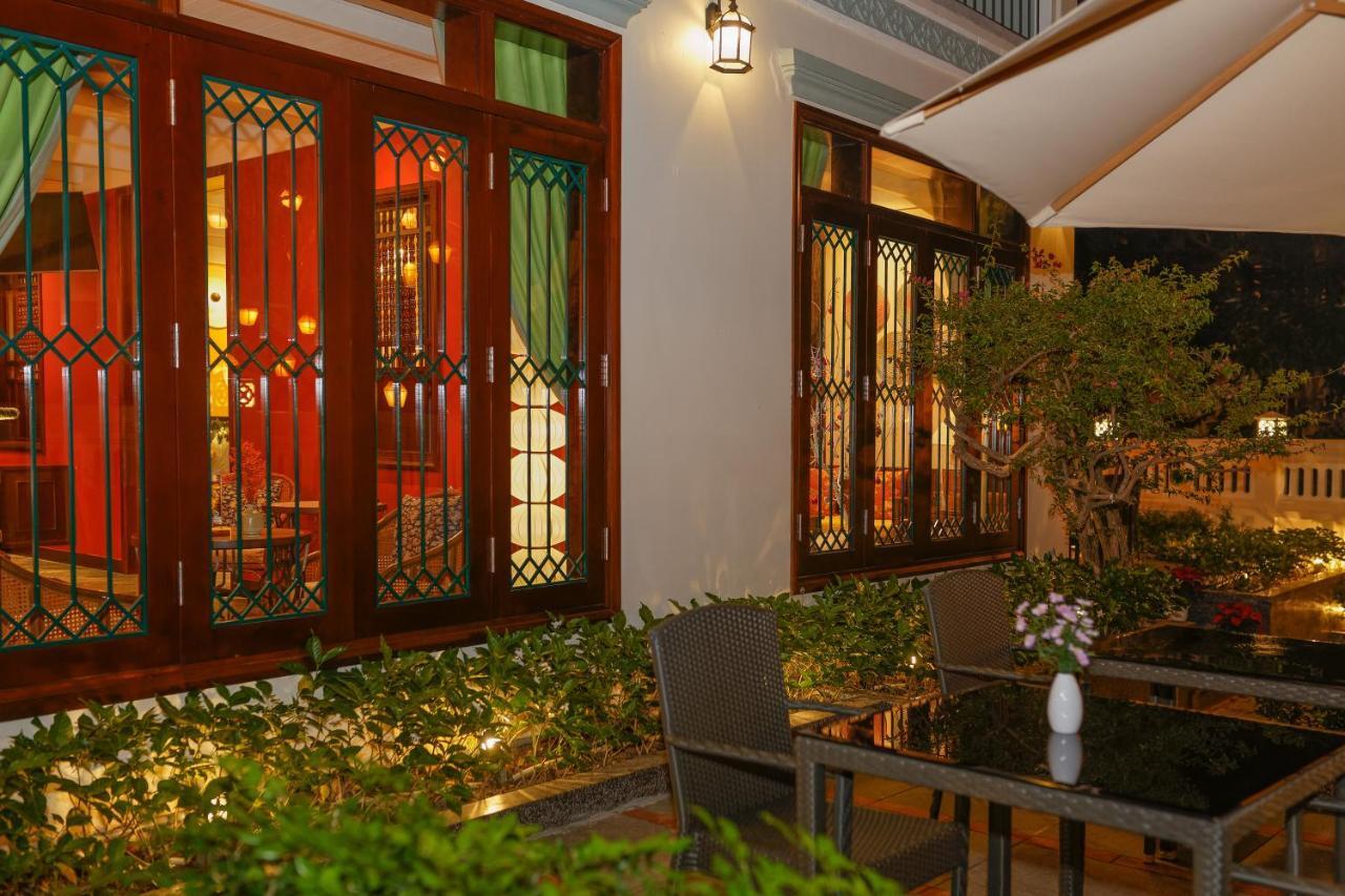 Cozy Savvy Boutique Hotel Hoi An Dış mekan fotoğraf The interior of the restaurant